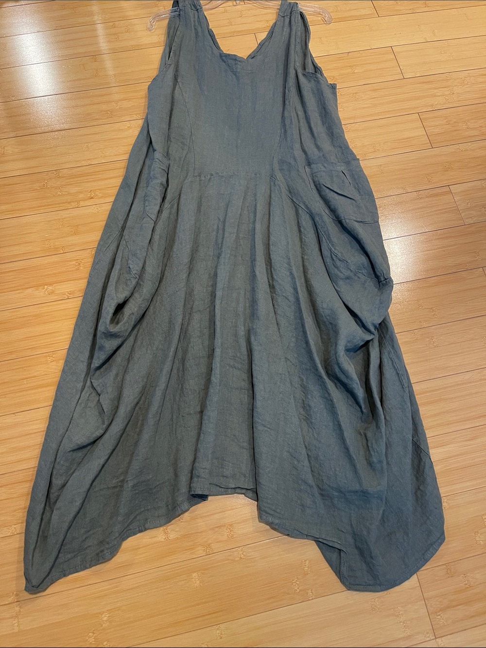 Women Sleeveless Oversized Linen Swing Dress in Olive Green M-L Overlay Pockets